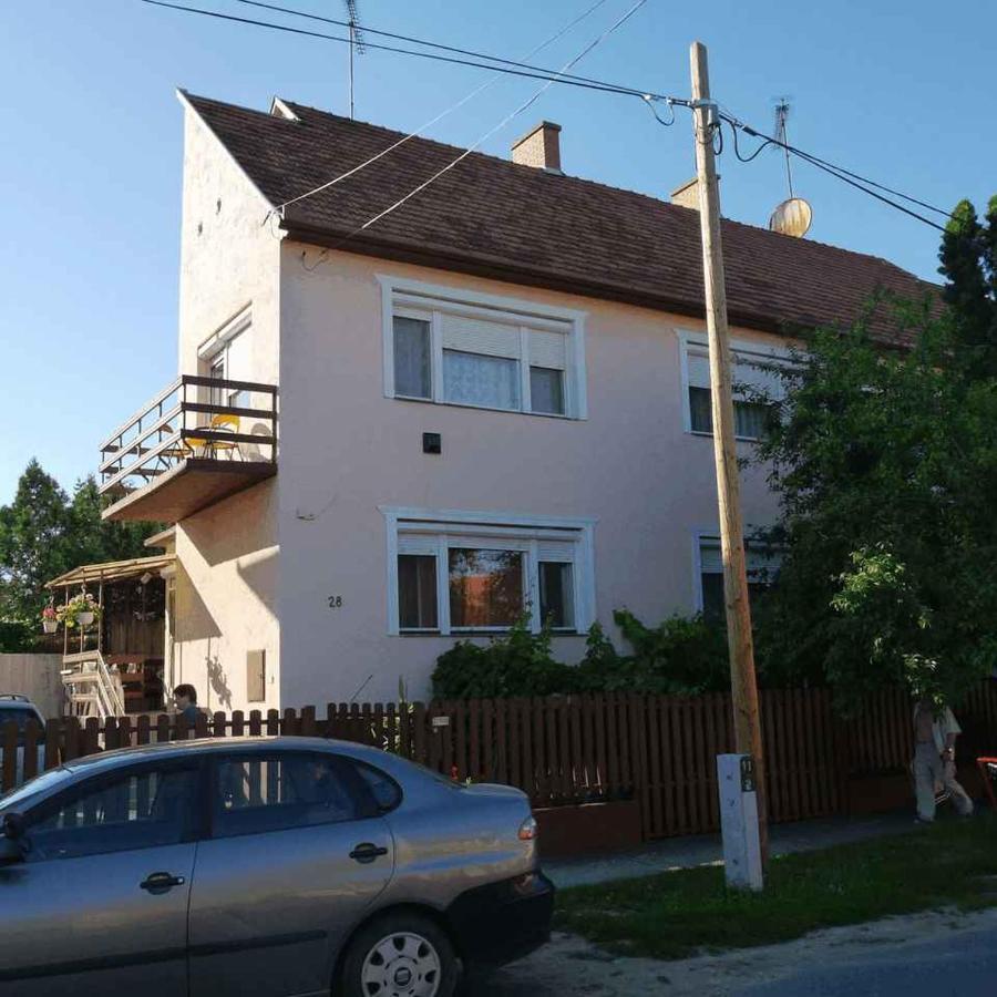 Erdei Vendeghaz Apartment Hajduszoboszlo Exterior photo